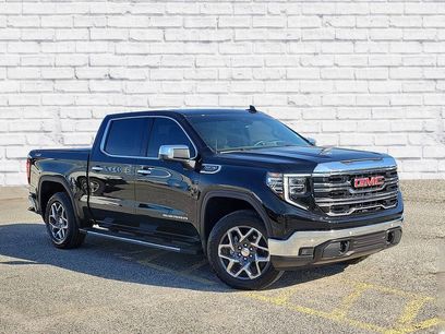 Used 2024 GMC Sierra 1500 SLT w/ SLT Premium Plus Package