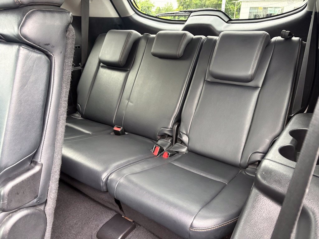 Used 2014 Toyota Highlander XLE FWD image 22