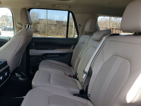 Used 2024 Ford Expedition Max Limited image 26