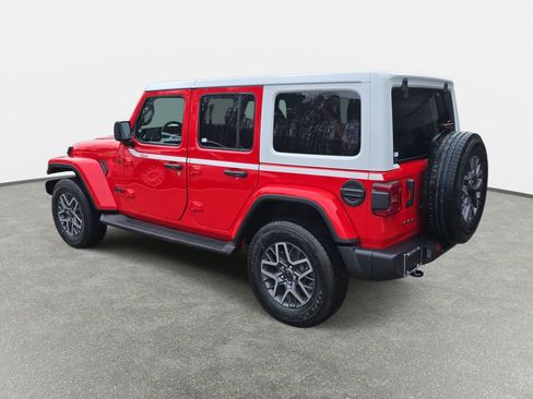 New 2026 Jeep Wrangler Sahara image 7