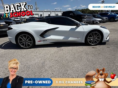 Used 2025 Chevrolet Corvette Stingray Premium Conv w/ Z51 Performance Package RWD image 8