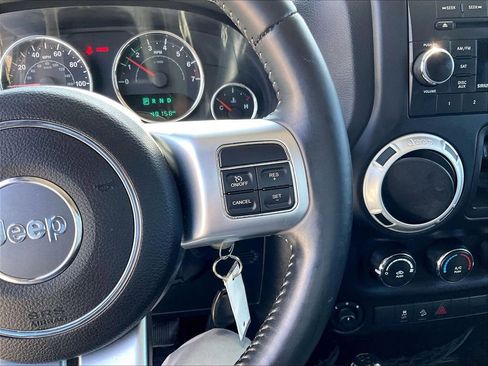 Used 2015 Jeep Wrangler Unlimited Sport AWD/4WD image 24