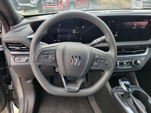 New 2026 Buick Envista Preferred image 14