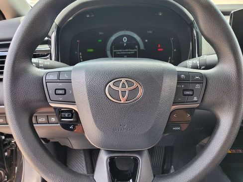 Used 2026 Toyota Camry LE FWD image 6