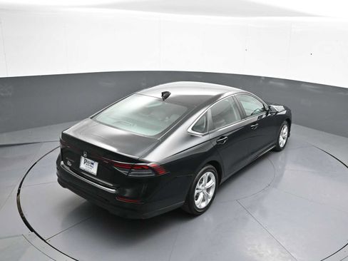 Certified 2024 Honda Accord LX image 36