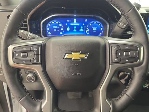Used 2023 Chevrolet Silverado 1500 LT AWD/4WD image 29