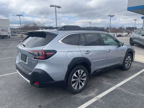 Used 2024 Subaru Outback Limited XT image 5