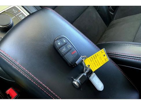 Used 2020 Jeep Grand Cherokee Trailhawk w/ Premium Lighting Group image 13