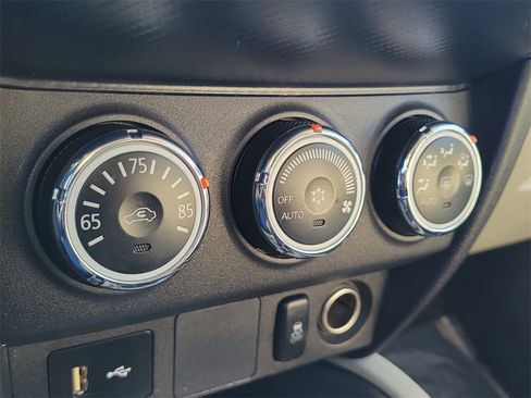 Used 2019 Mitsubishi Outlander Sport ES image 29