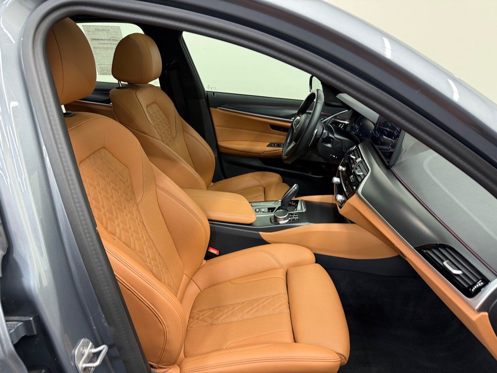 Used 2023 BMW 540i xDrive w/ M Sport Package AWD/4WD image 25