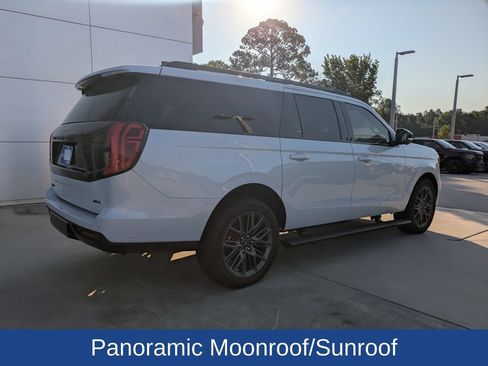 Certified 2025 Ford Expedition Max Platinum w/ Stealth Performance Package AWD/4WD image 4