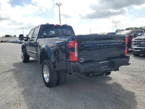 New 2026 Ford F450 Platinum w/ FX4 Off-Road Package image 6