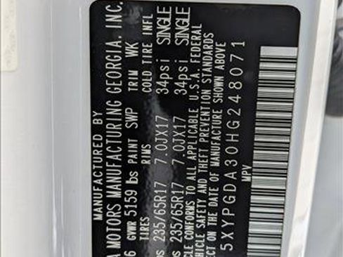 Used 2017 Kia Sorento LX w/ LX Convenience Package image 24