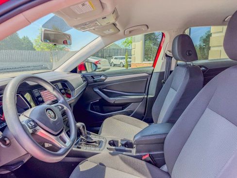 Used 2019 Volkswagen Jetta S w/ Driver Assistance Package image 5