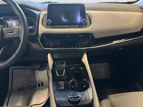 Certified 2023 Nissan Rogue SL AWD/4WD image 11