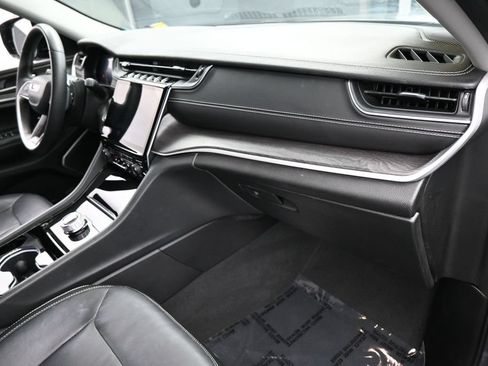 Used 2022 Jeep Grand Cherokee L Limited RWD image 48
