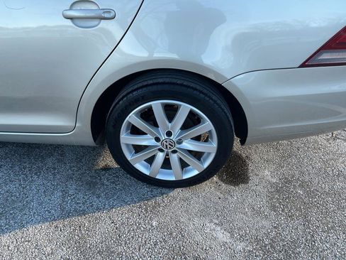 Used 2013 Volkswagen Jetta TDI FWD image 36