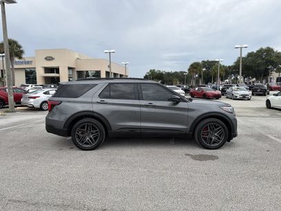 Used 2025 Ford Explorer ST
