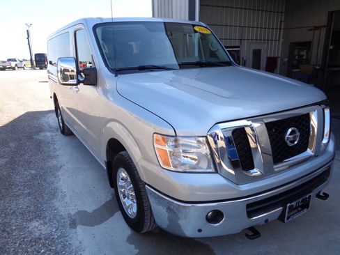 Used 2019 Nissan NV 3500 SL RWD image 59