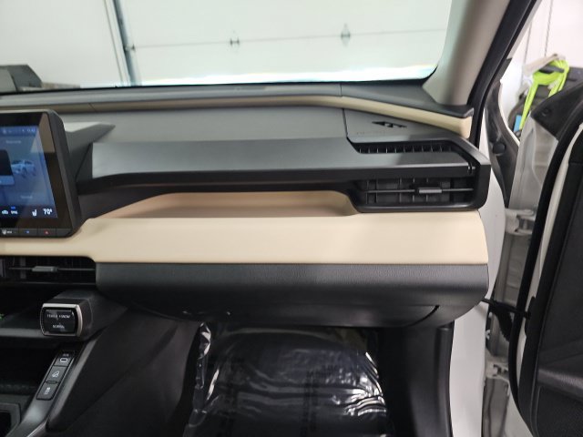 Used 2026 Toyota RAV4 XLE Premium w/ Panoramic Sun Roof Package AWD/4WD image 41