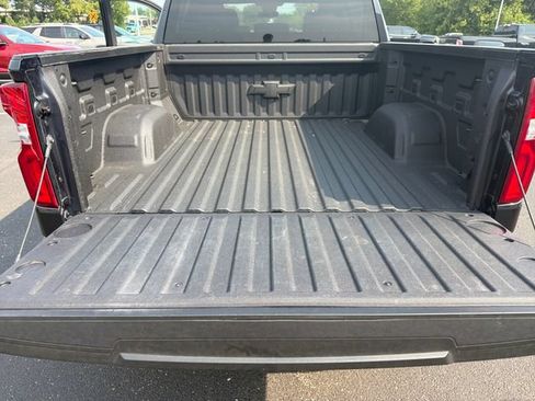 Used 2023 Chevrolet Silverado 1500 RST AWD/4WD image 28