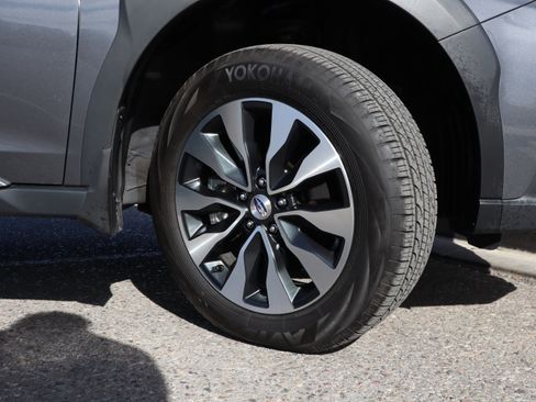 Used 2025 Subaru Outback Limited image 13