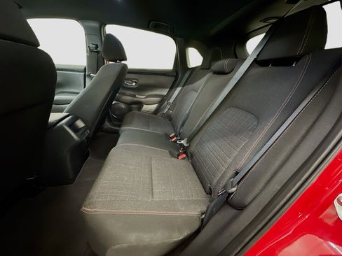 Used 2025 Honda HR-V Sport image 27