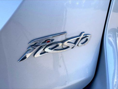 Used 2018 Ford Fiesta S image 6