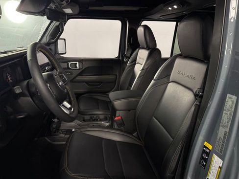 Used 2024 Jeep Wrangler Sahara w/ Technology Group image 14