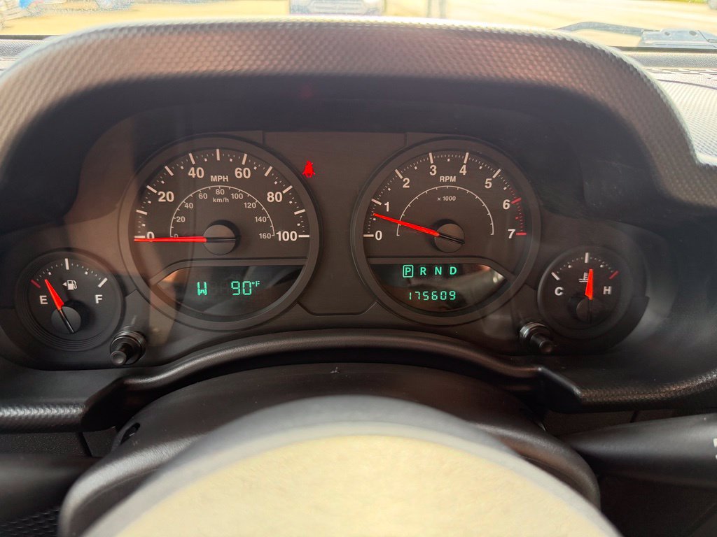Used 2009 Jeep Wrangler X AWD/4WD image 18