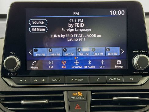 Used 2022 Nissan Altima 2.5 SV image 14