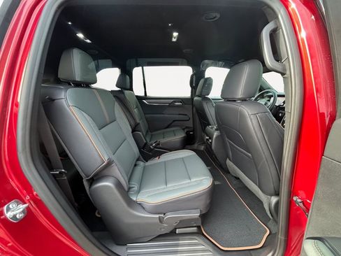 New 2026 GMC Acadia AT4 image 11