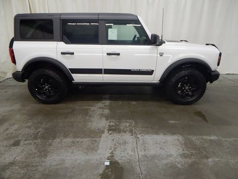 New 2025 Ford Bronco Big Bend w/ Black Diamond Package image 2