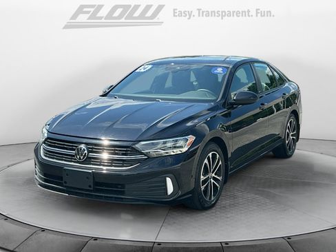 Certified 2024 Volkswagen Jetta Sport FWD image 4