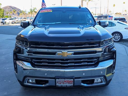 Used 2019 Chevrolet Silverado 1500 LTZ w/ LTZ Premium Package image 9