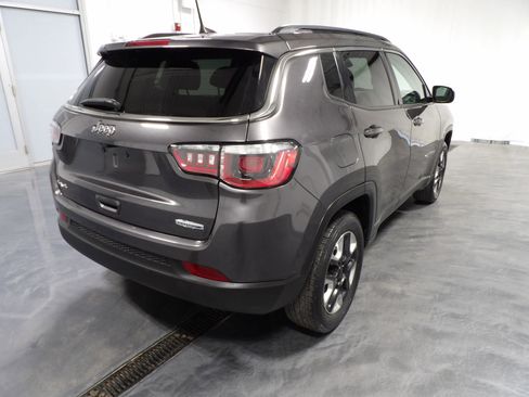 Used 2021 Jeep Compass Latitude AWD/4WD image 4