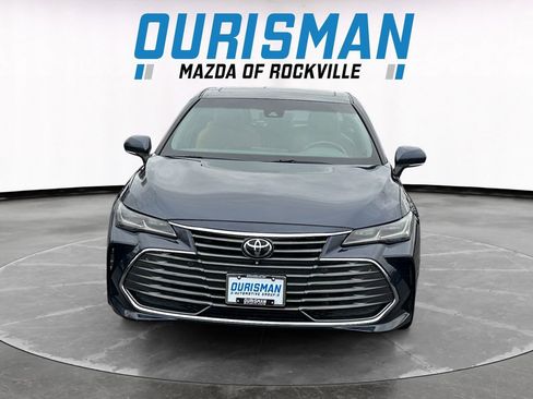 Used 2019 Toyota Avalon Limited image 8