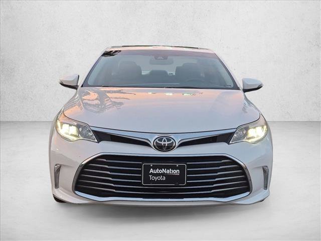 Used 2016 Toyota Avalon Limited w/ Toyota Safety Sense Package FWD image 2