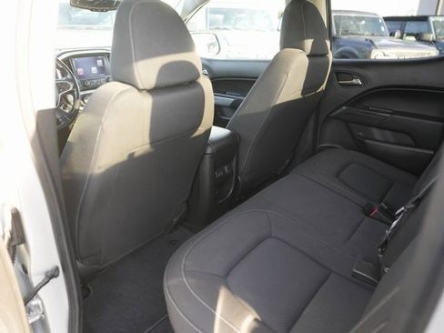 Used 2017 Chevrolet Colorado LT image 11