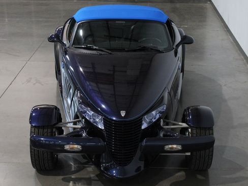 Used 2001 Chrysler Prowler RWD image 13