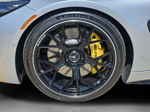 Certified 2025 Mercedes-Benz AMG GT 63 image 28