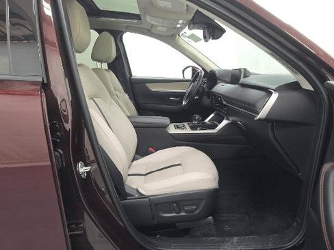 Used 2024 MAZDA CX-90 Plug-In Hybrid w/ Premium Pkg AWD/4WD image 23