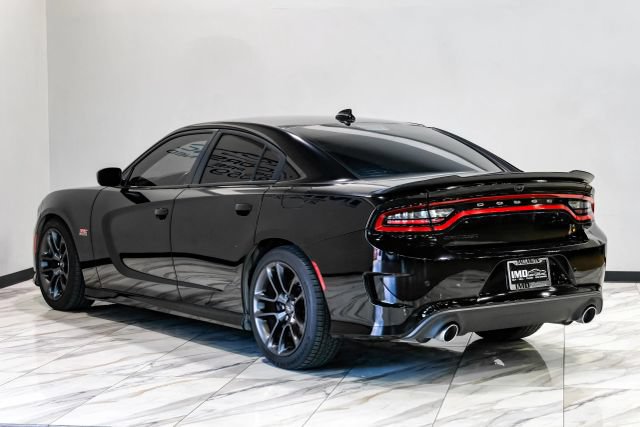 Used 2022 Dodge Charger Scat Pack w/ Harman/Kardon Audio Group RWD image 11
