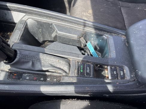 Used 2023 Honda Accord LX image 25