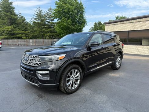 Used 2022 Ford Explorer Limited w/ Class IV Trailer Tow Package AWD/4WD image 1