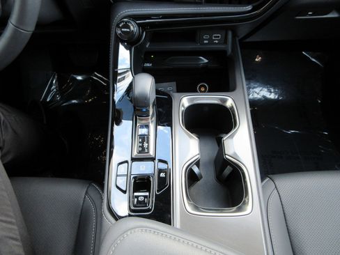 Used 2025 Lexus NX 350h 350h Base w/ Cold Area Package image 44