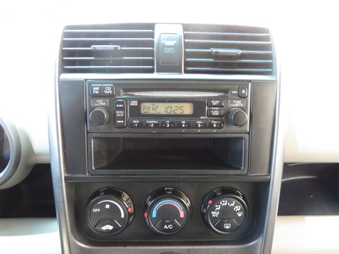 Used 2010 Honda Element LX image 19