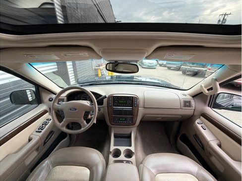 Used 2002 Ford Explorer Eddie Bauer AWD/4WD image 13