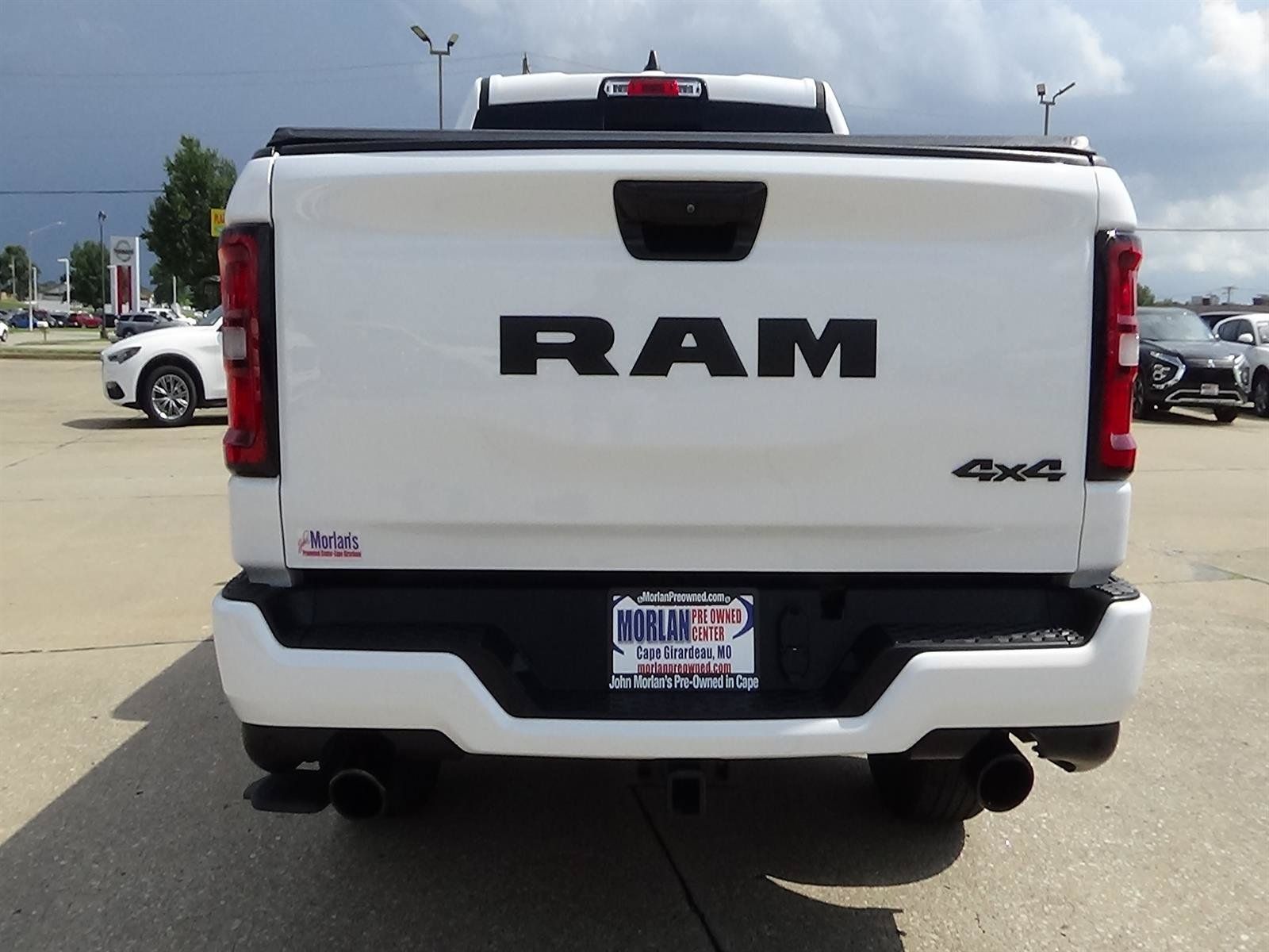 Used 2025 RAM 1500 Tradesman w/ Night Edition AWD/4WD image 7
