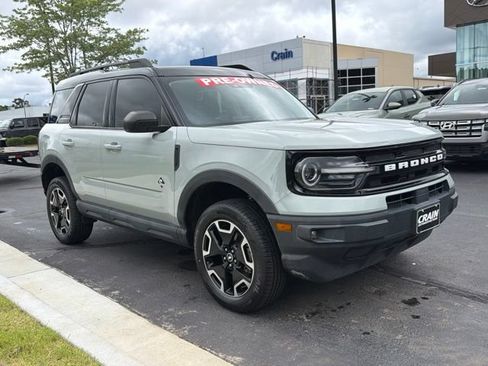 Used 2021 Ford Bronco Sport Outer Banks AWD/4WD image 2